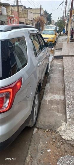 فۆرد ئێکسپلۆرەر